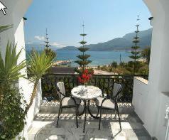 Hotel Athina Karavomylos Pokoj fotografie