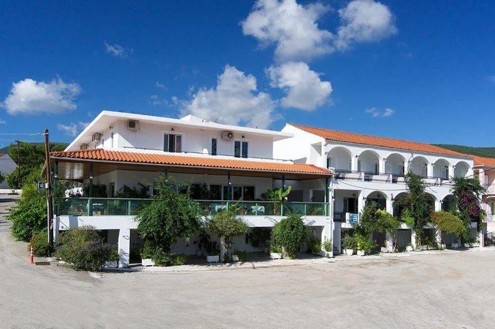 Hotel Athina Karavomylos Exteriér fotografie